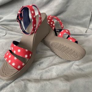 Croc wedge sandals